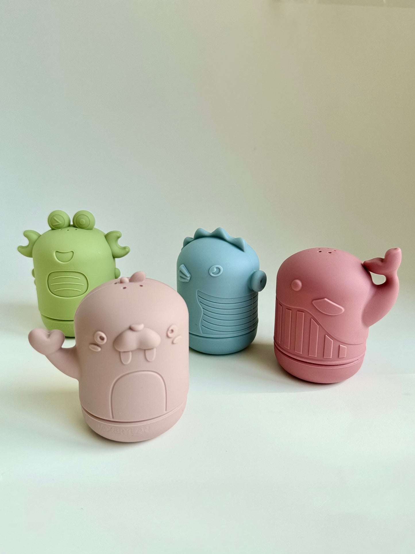 Bath Toy 4 Piece Set